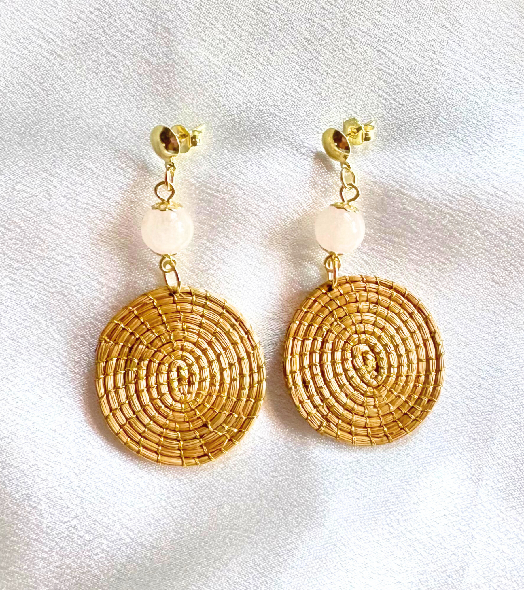 Medium Mandala Earrings – Handmade with Brazilian Golden Grass & Natural Gemstones