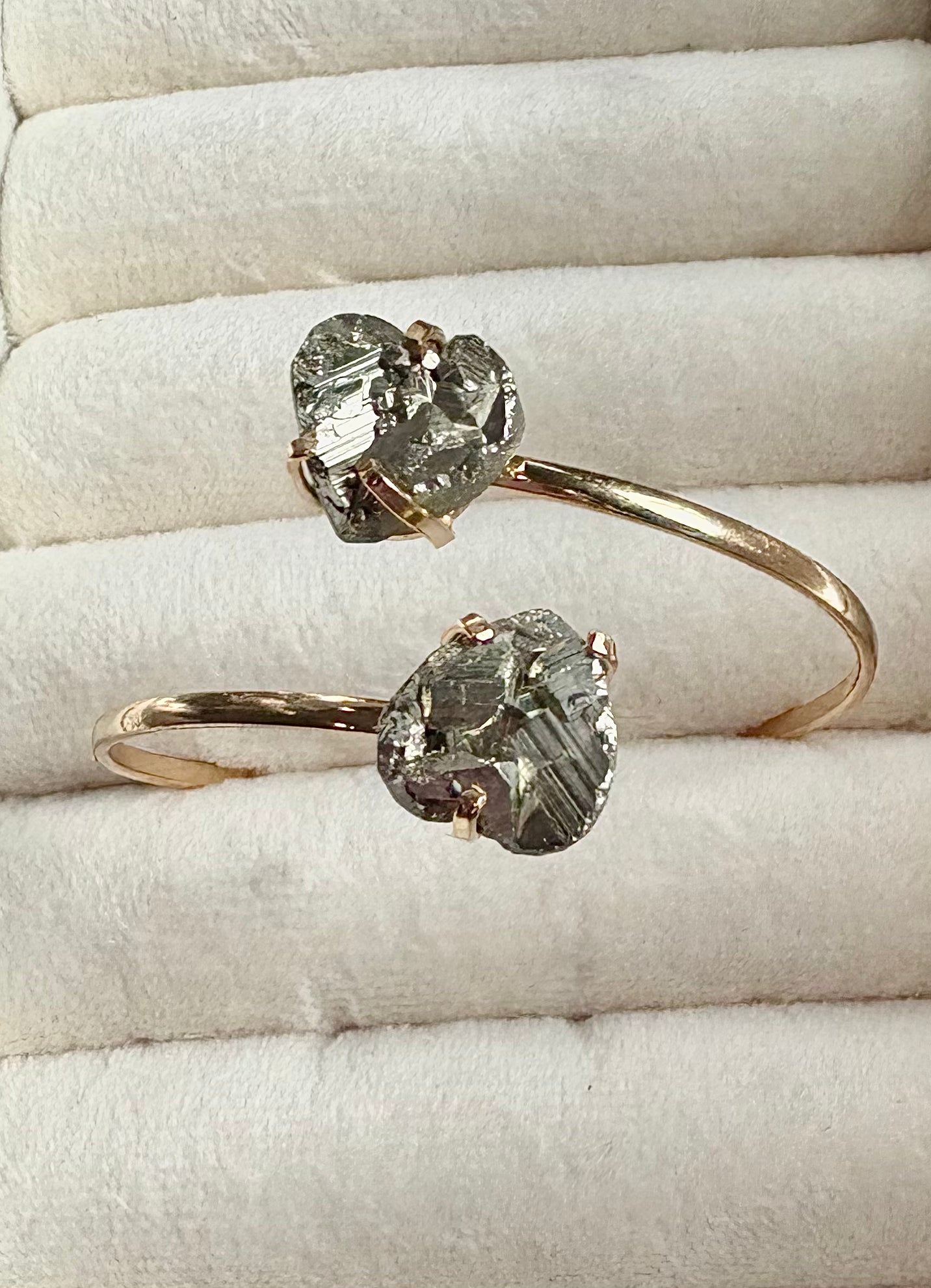 Heart-Shaped Pyrite Stone Bangle Bracelet — Genuine Natural Gemstone with 18K Gold Plated