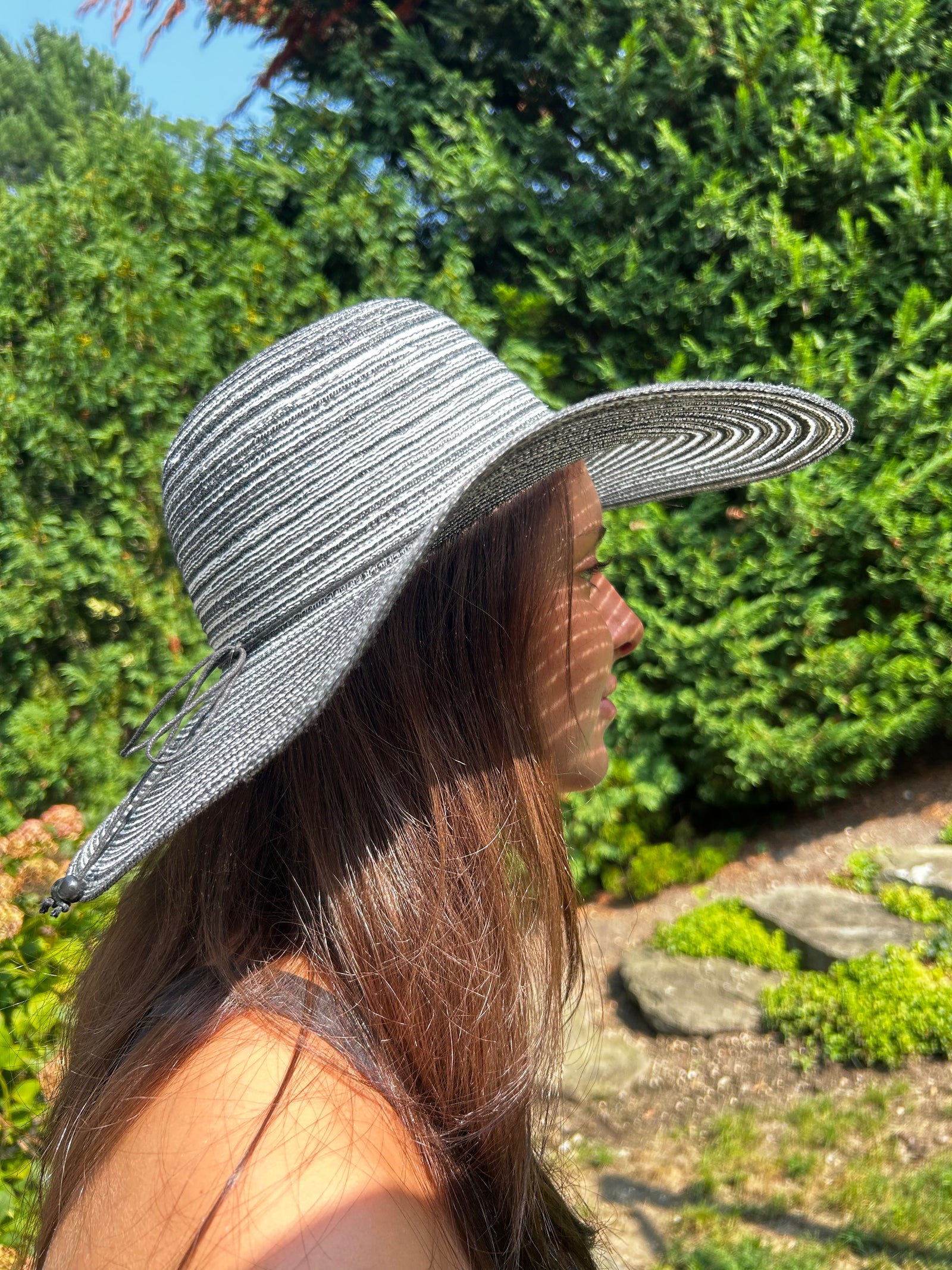 Black and White Wide Brim Sun Hat