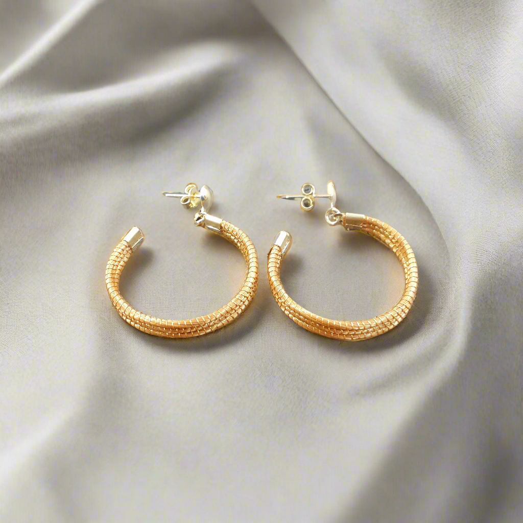 Golden Grass Medium Hoop Earrings