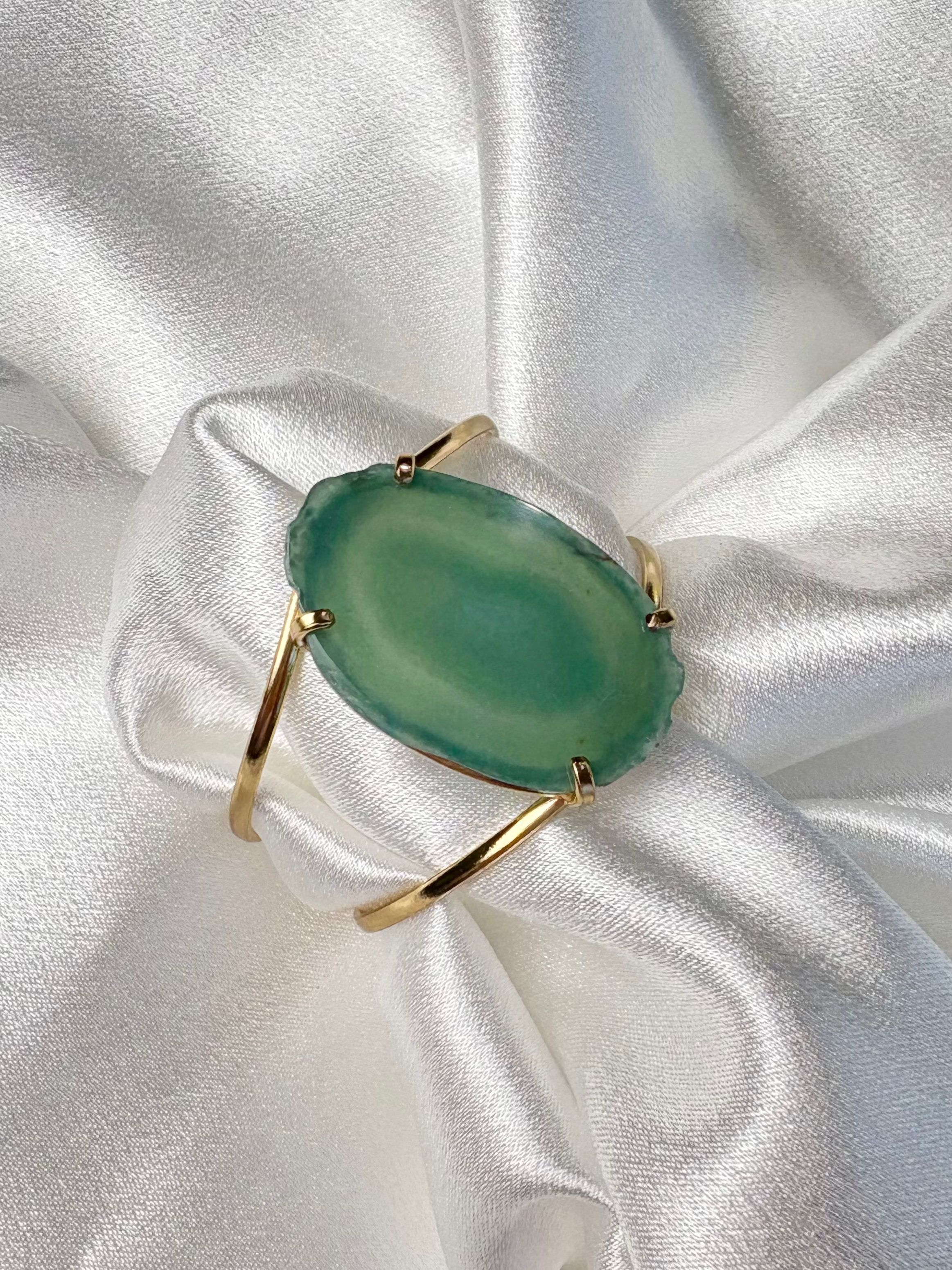 close up of green agate slice cuff natural stone gold plated adjustable bracelet AquaBrasil jewelry
