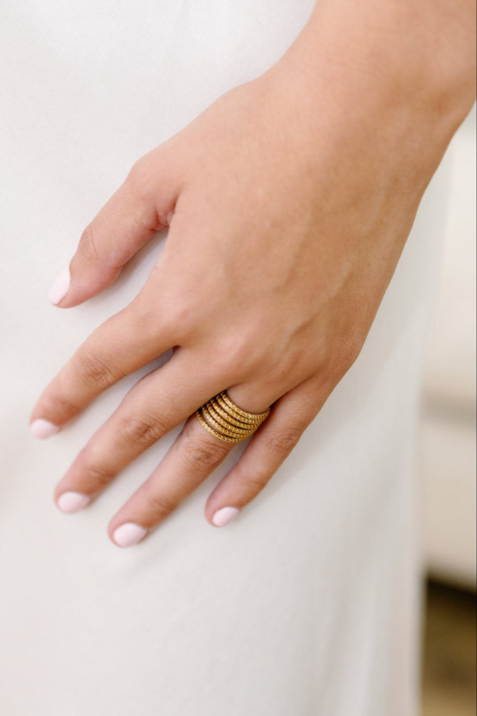 Eternity Ring — Golden Grass Spiral Design, Handwoven from Capim Dourado