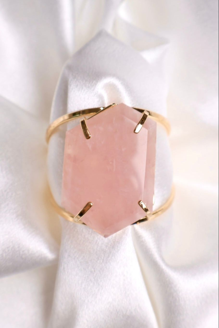 geometric rose quartz cuff bracelet adjustable gold band handcrafted AquaBrasil